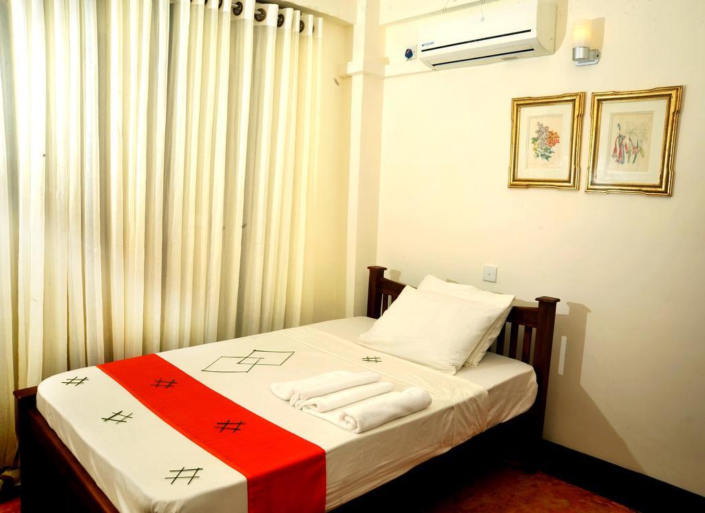 Prestige Court Residencies Hotel Dehiwala-Mount Lavinia Ngoại thất bức ảnh