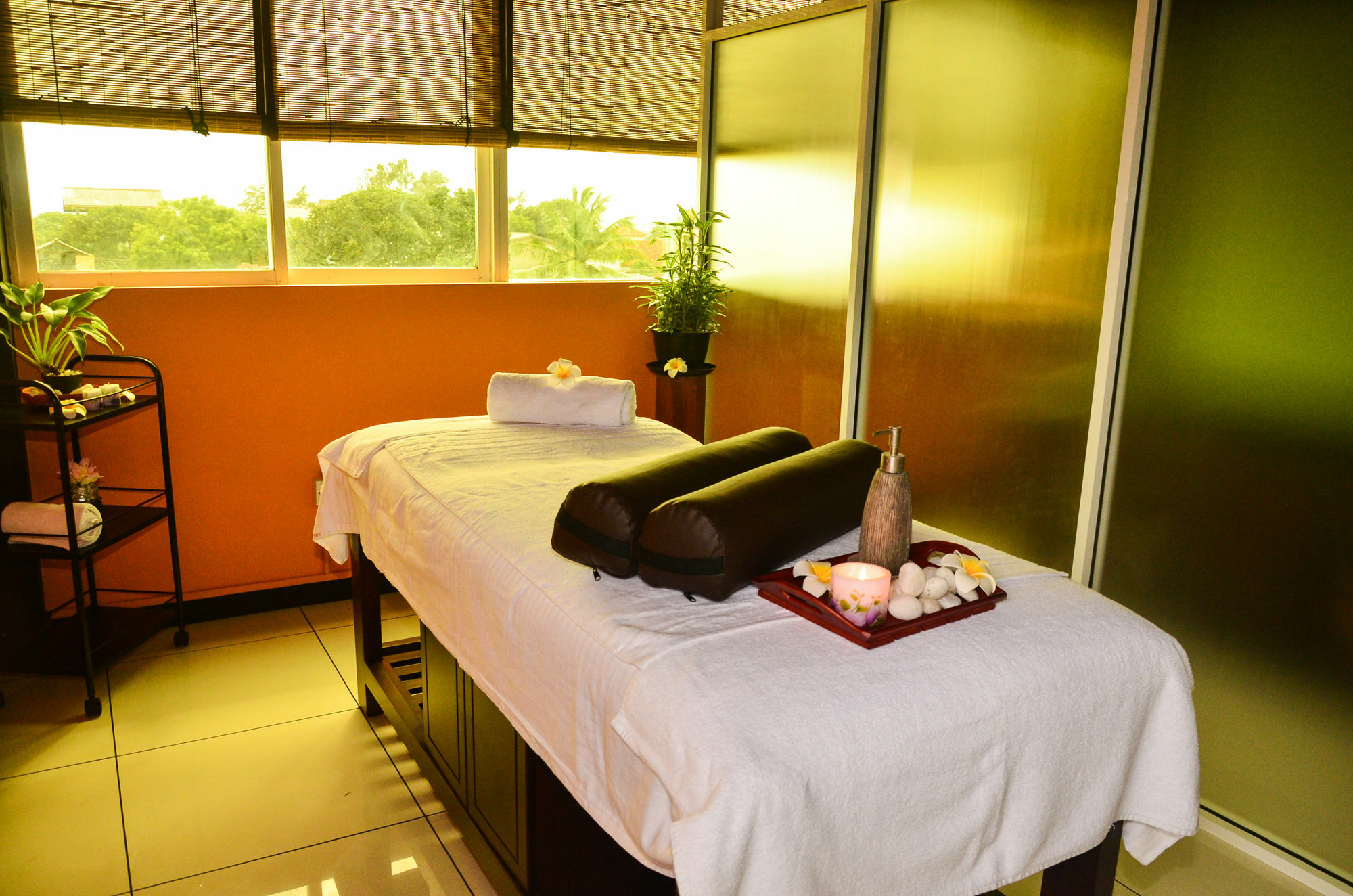 Prestige Court Residencies Hotel Dehiwala-Mount Lavinia Ngoại thất bức ảnh